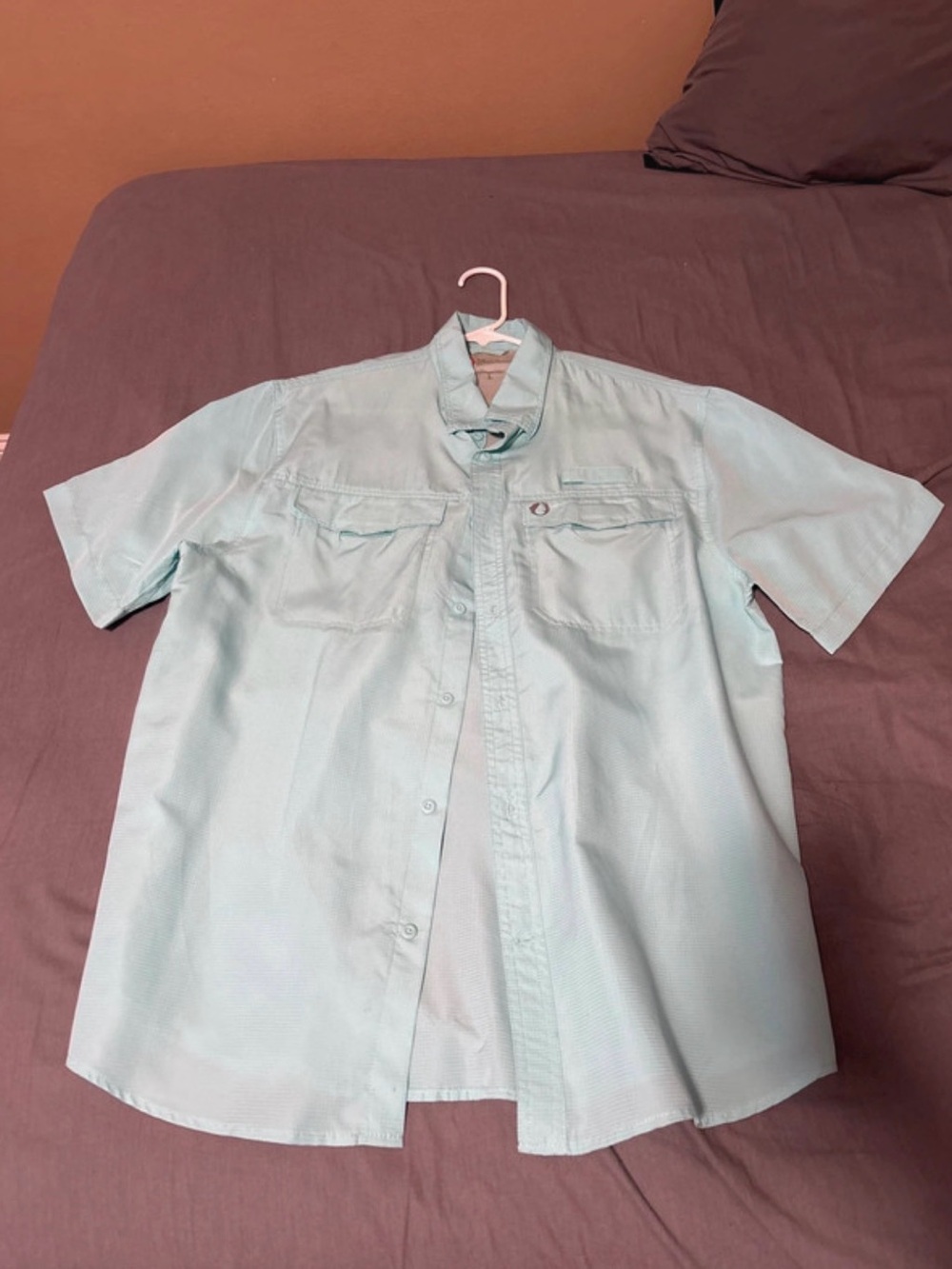 Men's Short-Sleeve Button-Up Shirt in Light Aqua